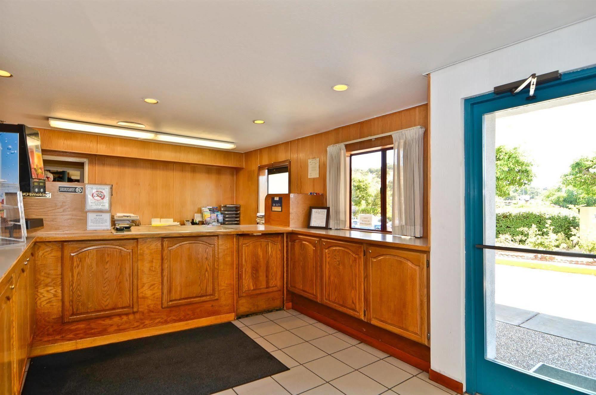 Americas Best Value Inn Novato Marin Sonoma Restaurant foto